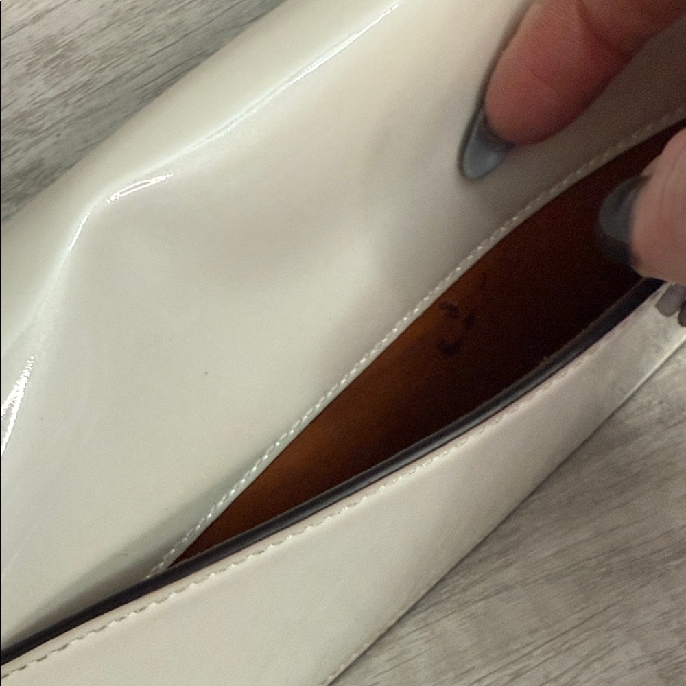 Coach White Patent Leather Tabby Shoulder Clutch only long strap - Picture 8 of 16